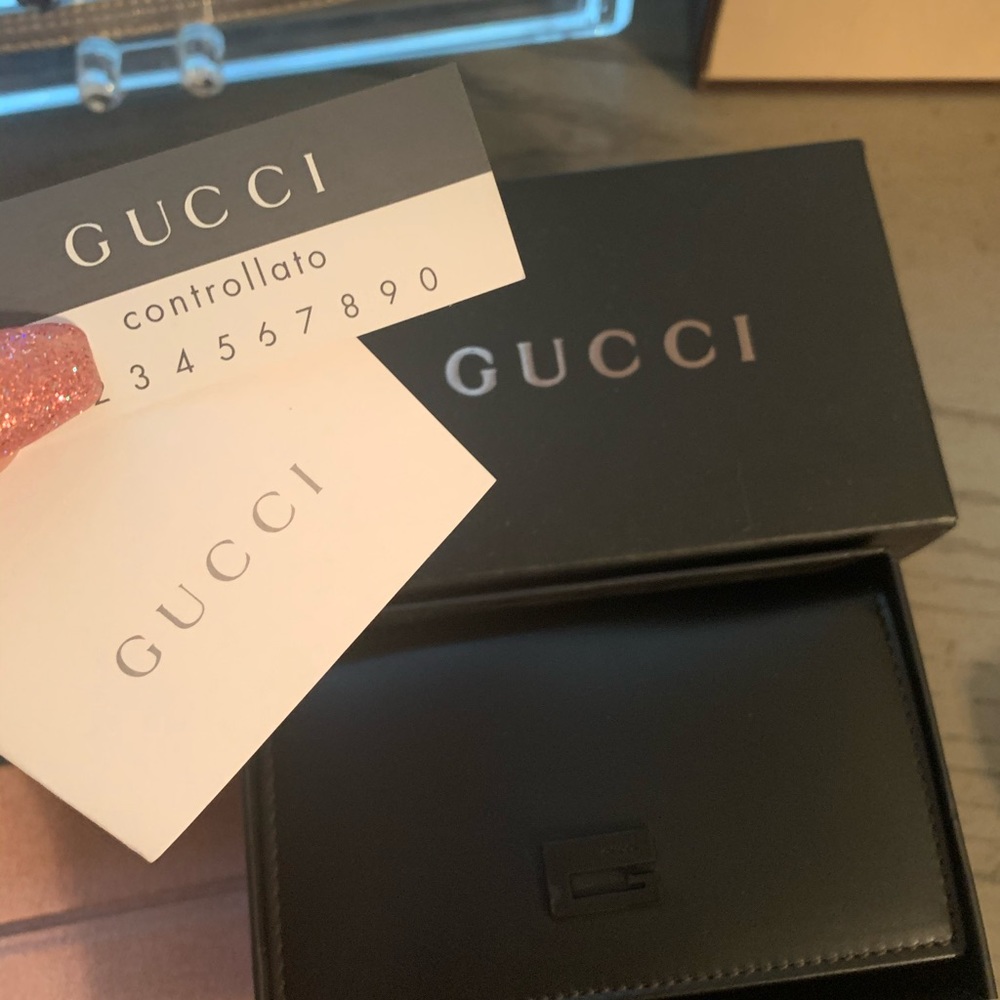 Authentic Gucci Key Case - Picture 4 of 4